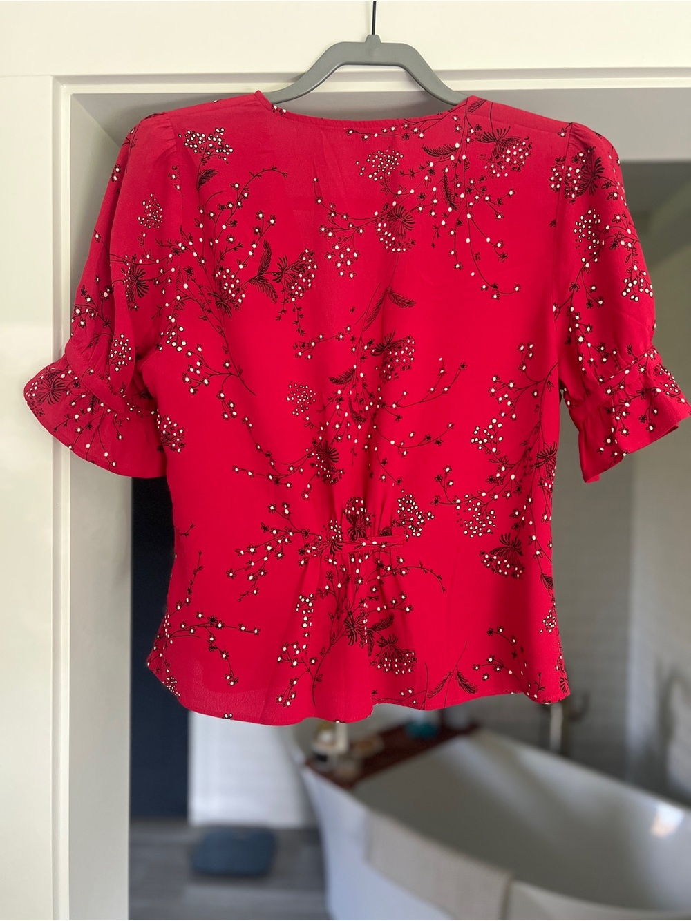 Madewell Daylight Top in Windswept Floral size 6 - Picture 10 of 12